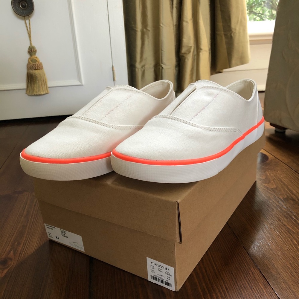 NEVER WORN! CREW CUTS WHITE SLIP ON SNEAKER